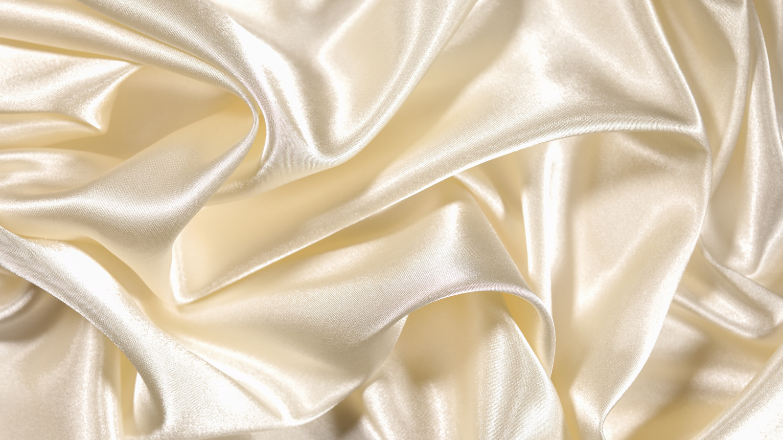 Leia mais sobre o artigo Comparativo: Algodão vs Seda – Qual Escolher?